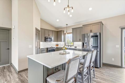31722 Marshview Court Lindstrom MN 55045