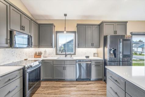 31722 Marshview Court Lindstrom MN 55045