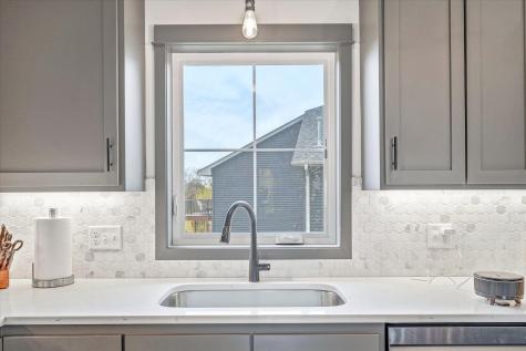 31722 Marshview Court Lindstrom MN 55045