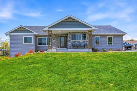 31722 Marshview Court Lindstrom MN 55045