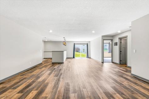 31722 Marshview Court Lindstrom MN 55045
