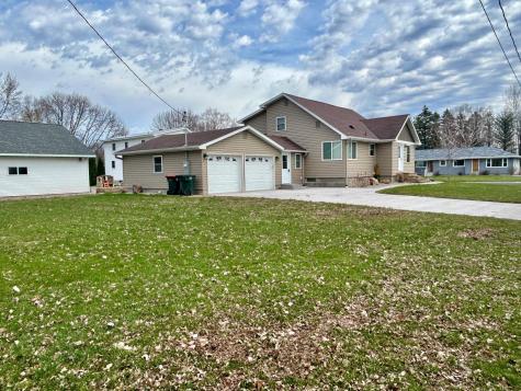 310 Southview Avenue S Gaylord MN 55334
