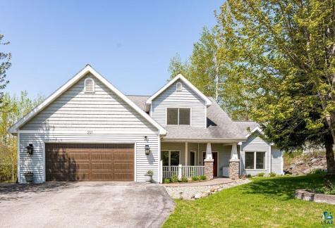 207 S 2nd Avenue Proctor MN 55810