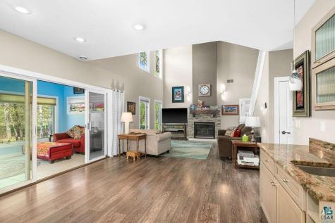207 S 2nd Avenue Proctor MN 55810