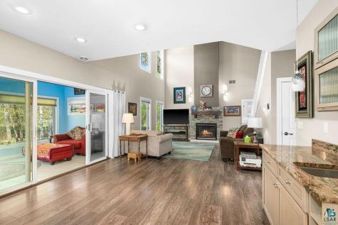 207 S 2nd Avenue Proctor MN 55810