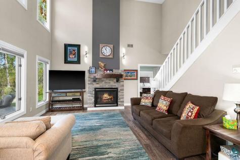 207 S 2nd Avenue Proctor MN 55810