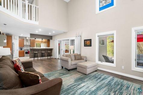 207 S 2nd Avenue Proctor MN 55810