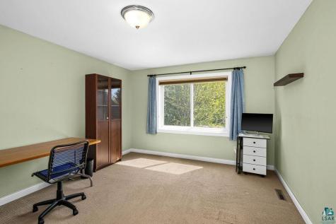 207 S 2nd Avenue Proctor MN 55810