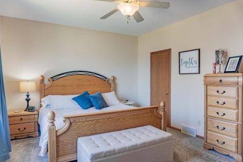 1874 Tierney Drive Hastings MN 55033