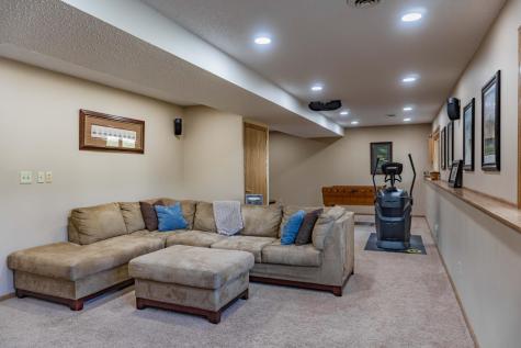 1874 Tierney Drive Hastings MN 55033