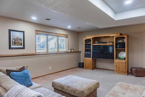 1874 Tierney Drive Hastings MN 55033