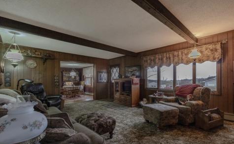 84777 State Highway 60 Madelia MN 56062