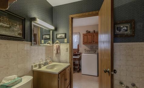 84777 State Highway 60 Madelia MN 56062
