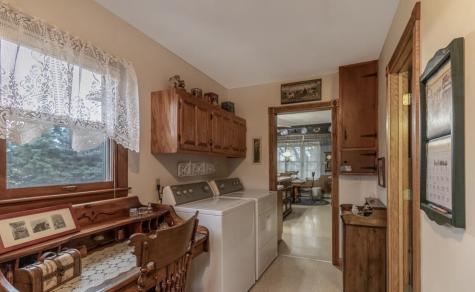 84777 State Highway 60 Madelia MN 56062
