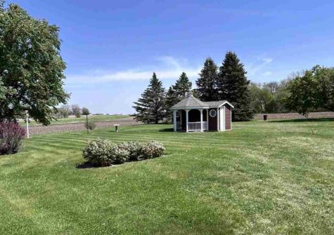 84777 State Highway 60 Madelia MN 56062