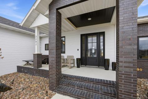 3282 47th Avenue S Fargo ND 58104