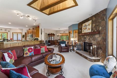 4897 142nd Lane NW Anoka MN 55303