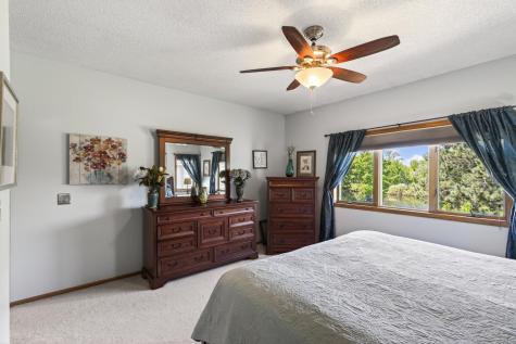 4897 142nd Lane NW Anoka MN 55303