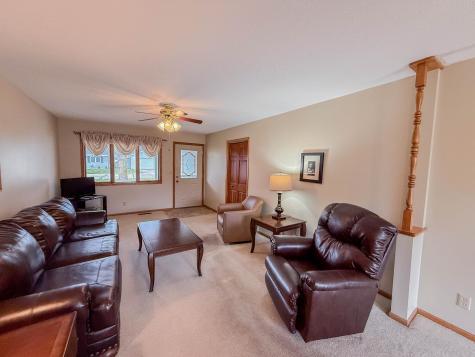 2411 Kenwood Drive SW Willmar MN 56201