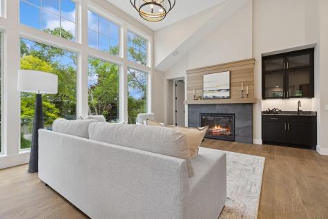 2706 Lakeview Court Little Canada MN 55117