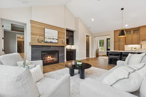 2706 Lakeview Court Little Canada MN 55117