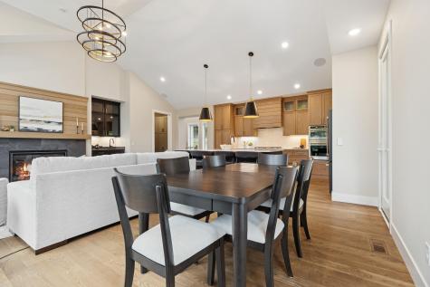 2706 Lakeview Court Little Canada MN 55117
