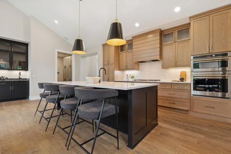 2706 Lakeview Court Little Canada MN 55117