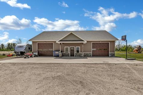 15599 138th Avenue NE Spicer MN 56288