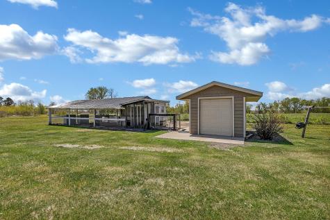 15599 138th Avenue NE Spicer MN 56288