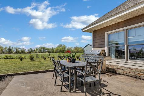 15599 138th Avenue NE Spicer MN 56288