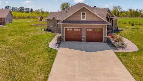 15599 138th Avenue NE Spicer MN 56288