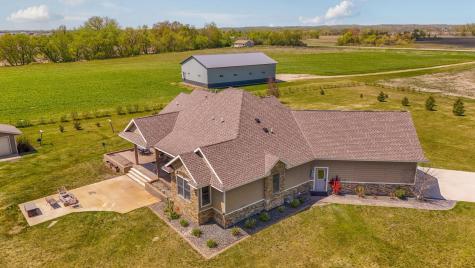 15599 138th Avenue NE Spicer MN 56288