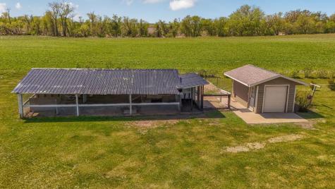 15599 138th Avenue NE Spicer MN 56288
