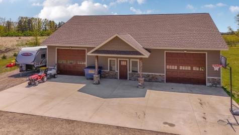 15599 138th Avenue NE Spicer MN 56288