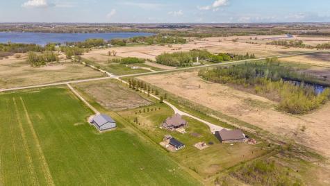 15599 138th Avenue NE Spicer MN 56288