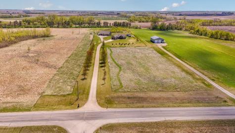 15599 138th Avenue NE Spicer MN 56288