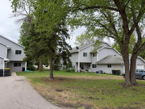 1622 Pleasant View Drive North Mankato MN 56003