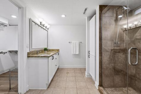 3416 Robinwood Spur Minnetonka MN 55305
