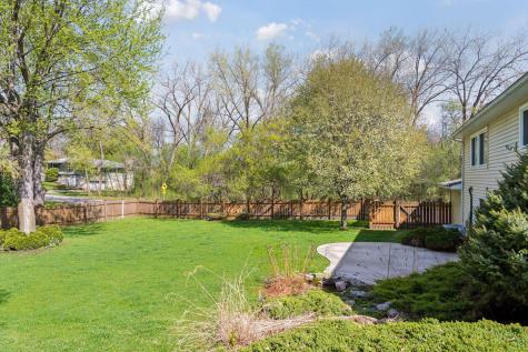 3416 Robinwood Spur Minnetonka MN 55305
