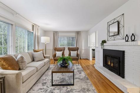 3416 Robinwood Spur Minnetonka MN 55305