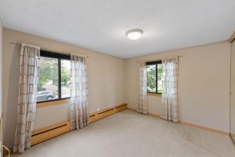 2530 1st Avenue S Minneapolis MN 55404
