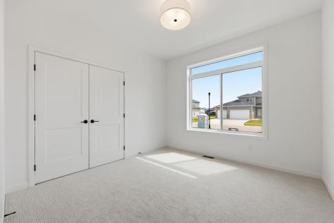 2950 Prairie Farms Circle S Fargo ND 58104