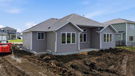 2950 Prairie Farms Circle S Fargo ND 58104