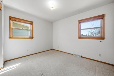526 Birch Lane S Moorhead MN 56560