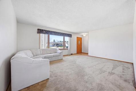526 Birch Lane S Moorhead MN 56560