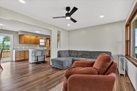 50105 75th Avenue Kenyon MN 55946