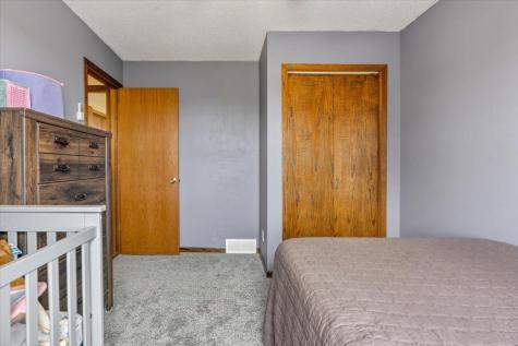 50105 75th Avenue Kenyon MN 55946