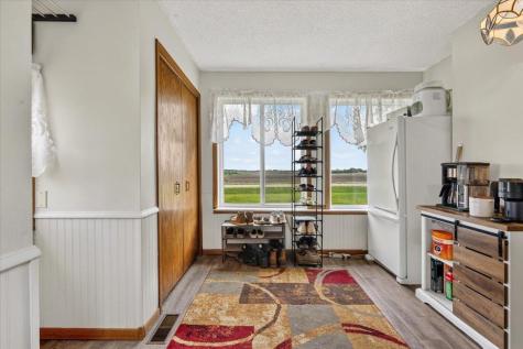 50105 75th Avenue Kenyon MN 55946