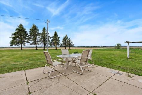 50105 75th Avenue Kenyon MN 55946