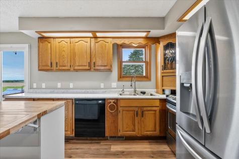 50105 75th Avenue Kenyon MN 55946